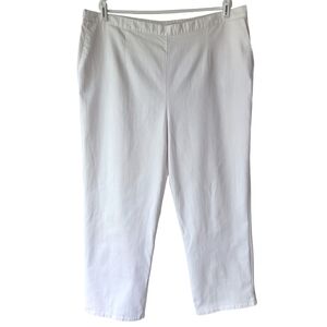 Alfred Dunner 24W White Stretch Denim Two Pocket Flat Front Pants 29in Inseam